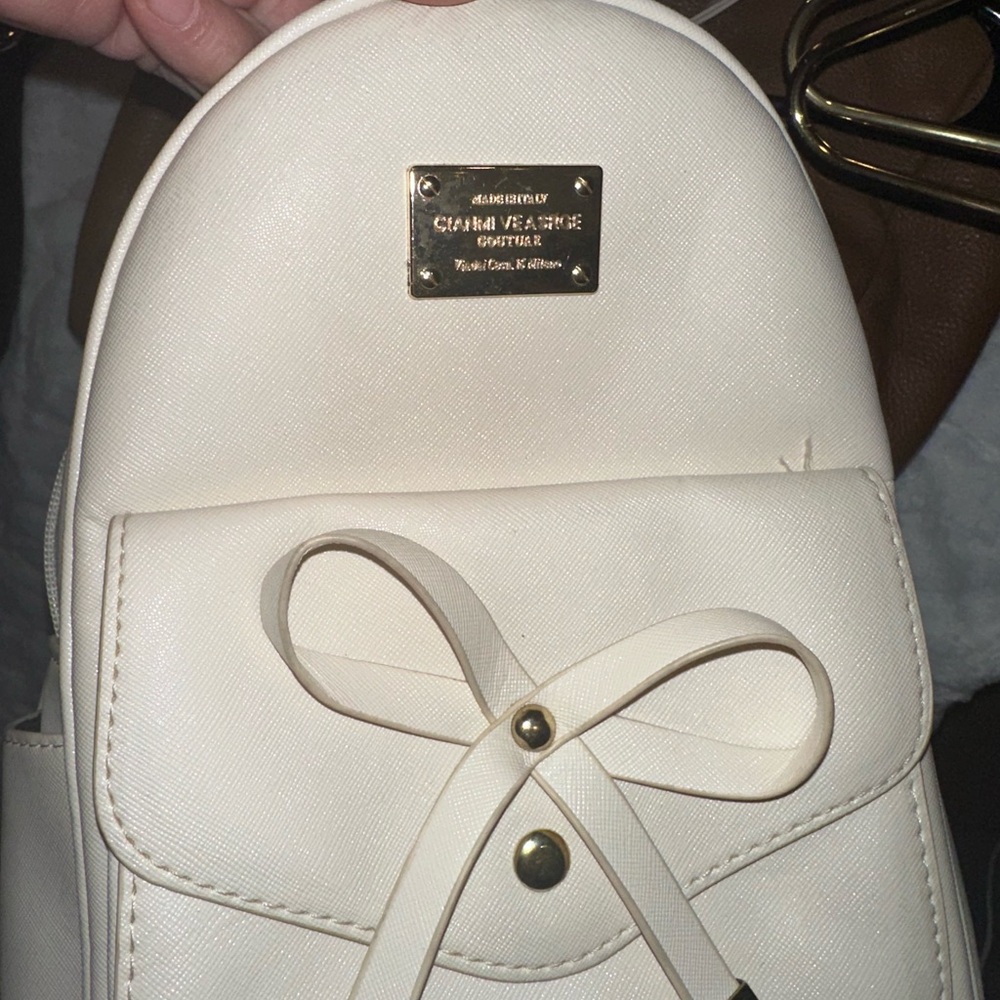 Source Unknown Cream Leather Backpack - image 1